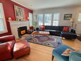 featured image of 1223 Dartmouth Rd