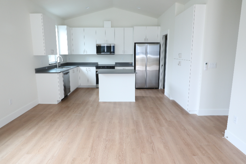 12927 Se Ridgecrest Rd - Photo 3 of 15