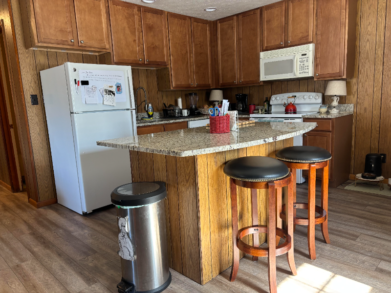 181 Nathans Ln - Photo 4 of 9