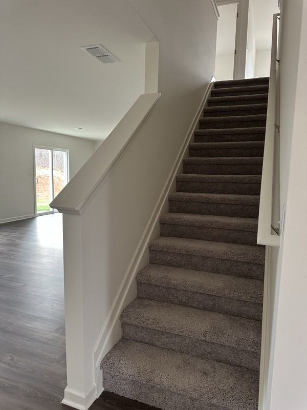 4749 Foxhollow Trl - Photo 5 of 17