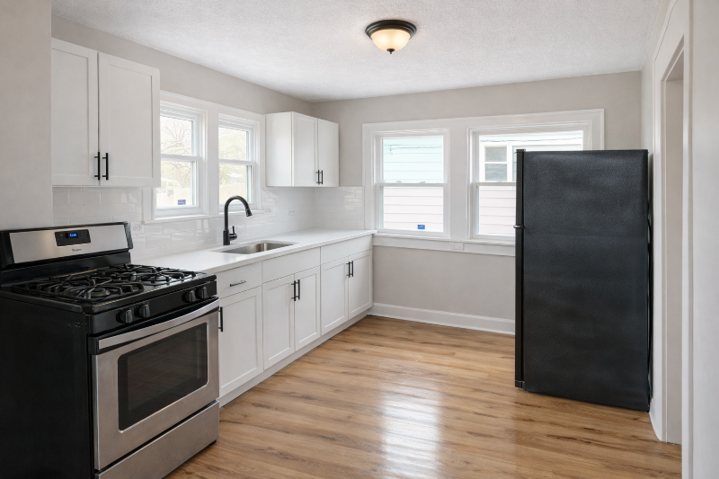 3584 Lloyd Rd - Photo 3 of 17