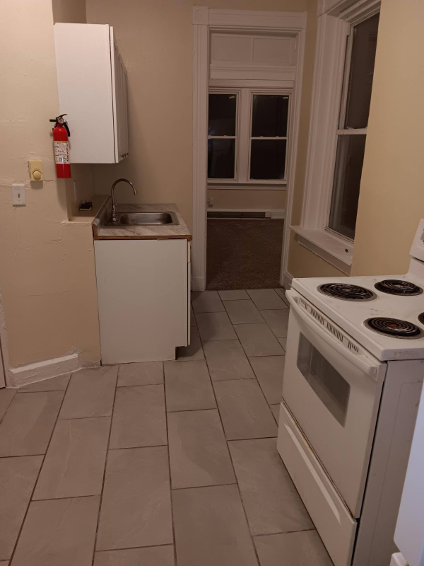 2467 W Mcmicken Ave #6 - Photo 2 of 8