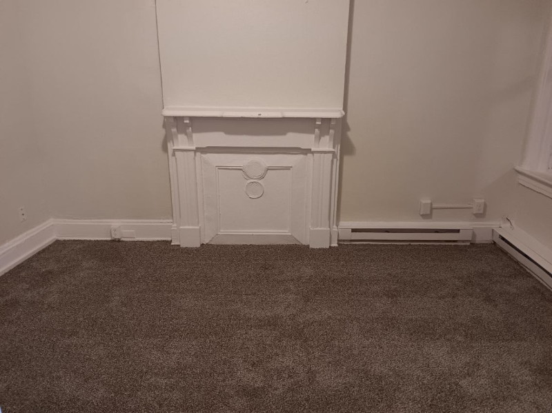 2467 W Mcmicken Ave #6 - Photo 7 of 8