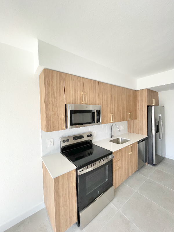 1901 Van Buren St #45 - Photo 2 of 11