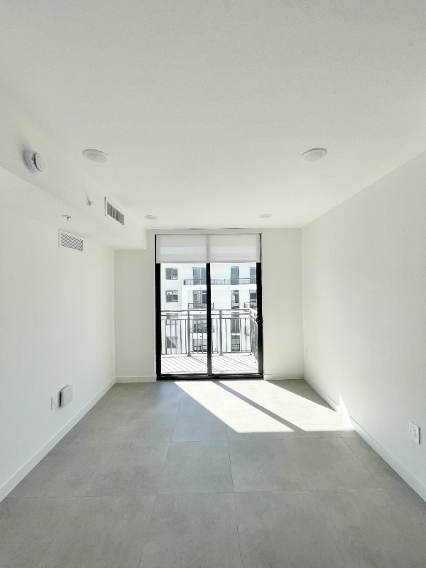 1901 Van Buren St #45 - Photo 3 of 11