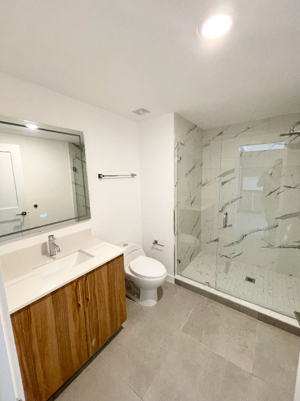 1901 Van Buren St #45 - Photo 5 of 11