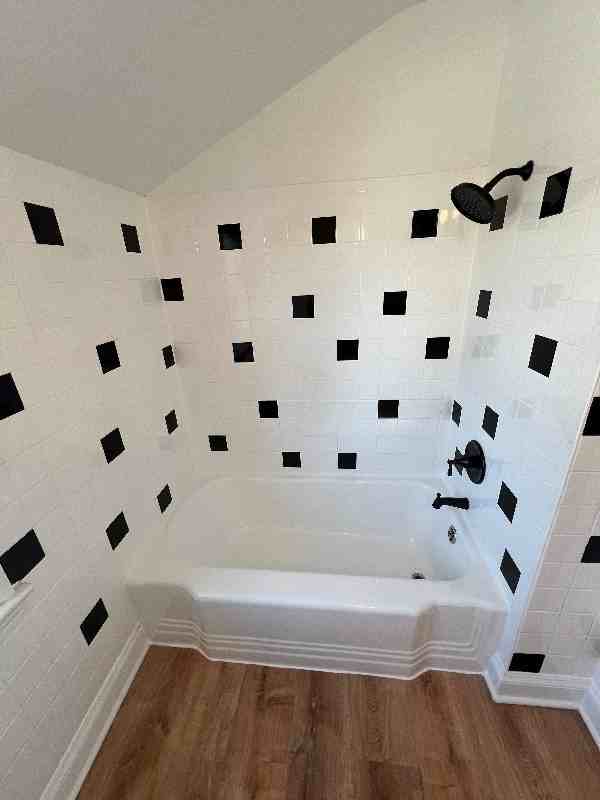 10035 S Yates Blvd - Photo 6 of 15