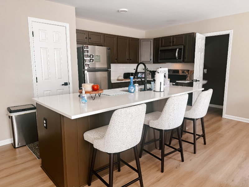 215 Dillard Mill Dr - Photo 4 of 17