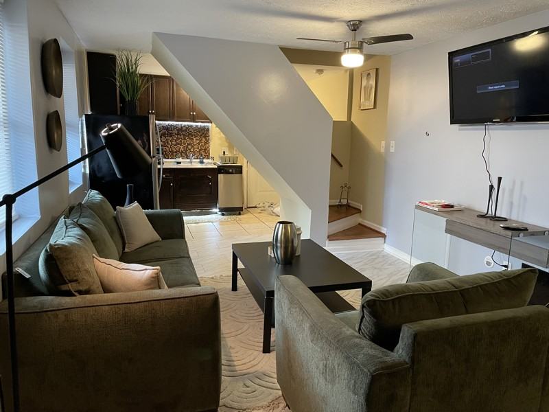 888 W Lombard St #B - Photo 5 of 20