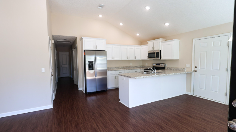 122 Villa Rd - Photo 3 of 18