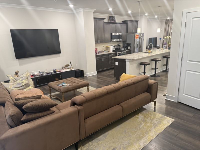 7852 Johnnycake Rd - Photo 3 of 20