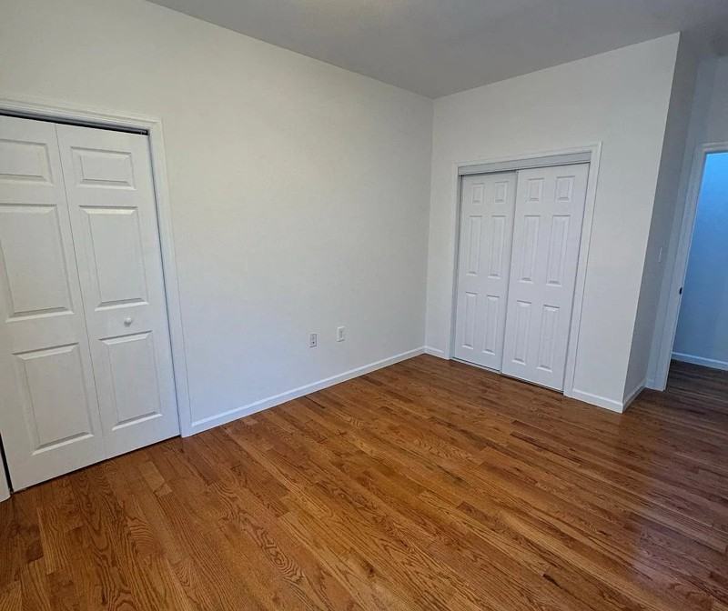 491 S Clinton St #2 - Photo 4 of 8