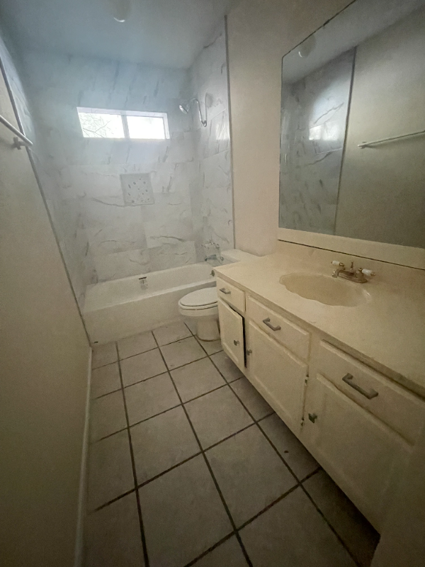 24111 Lone Elm Dr - Photo 5 of 5