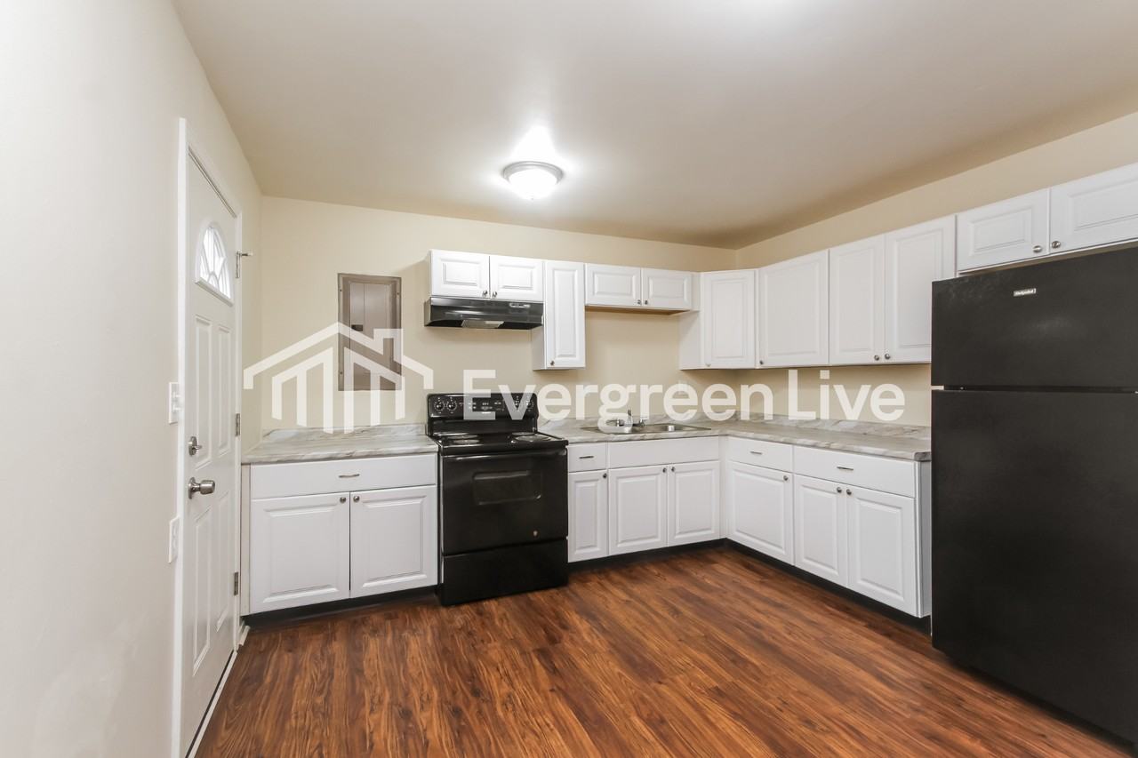 3550 Beeler Ave - Photo 6 of 15