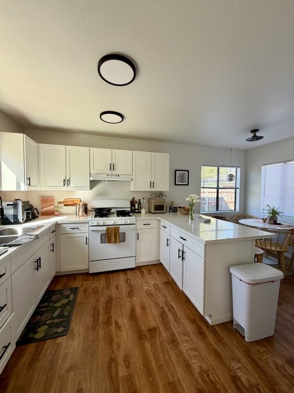 310 W Simpson St - Photo 4 of 20