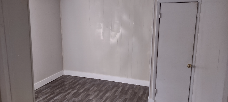 511 Sheffield St - Photo 3 of 5