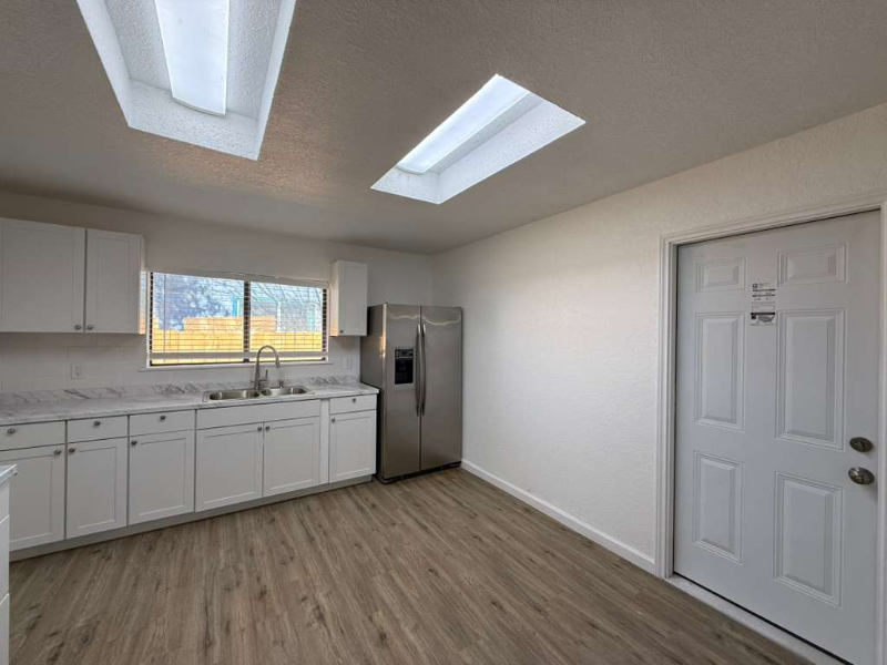 1015 Arrowhead Trl - Photo 5 of 14