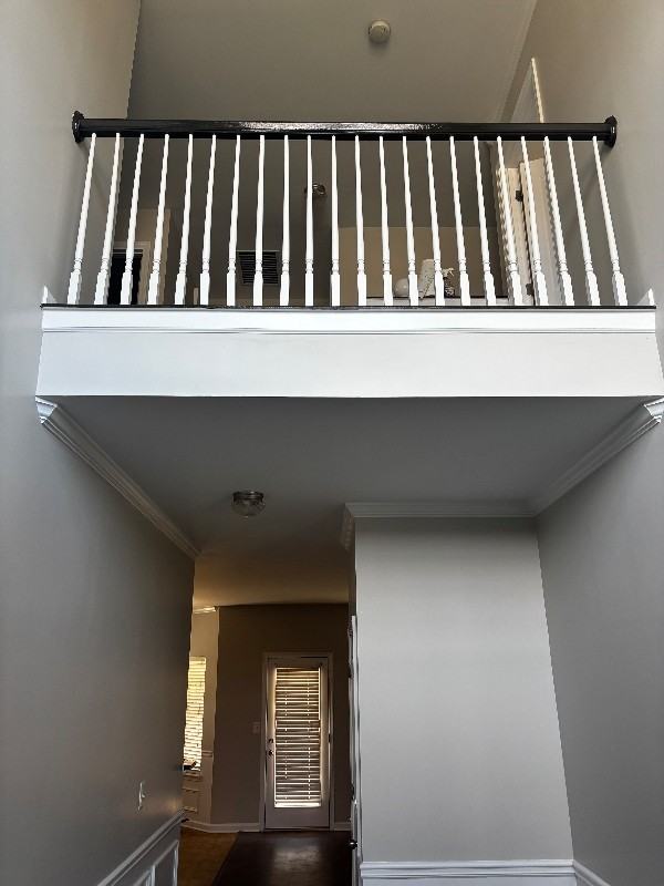 2596 Leland Dr - Photo 2 of 9