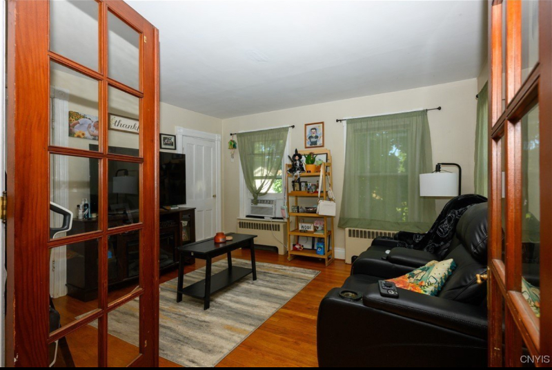 621 William St #2 - Photo 5 of 7