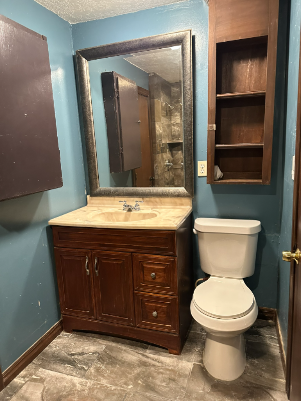 1451 Sw 13th St - Photo 4 of 9