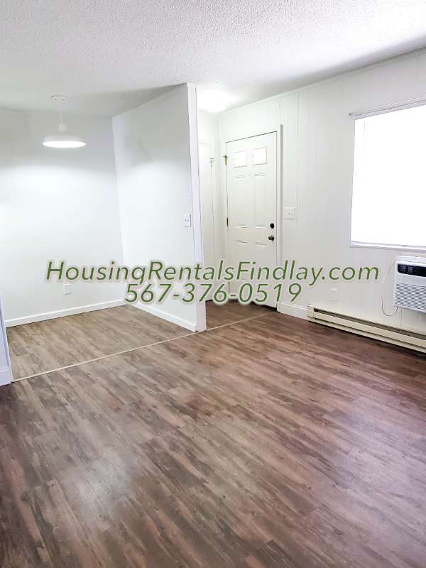 819 N Cory St #1 - Photo 4 of 10