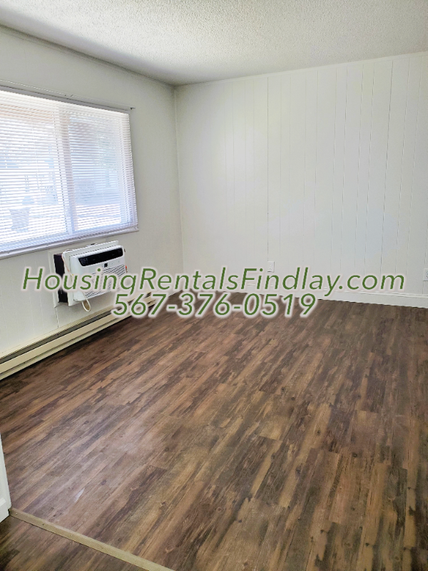 819 N Cory St #1 - Photo 6 of 10