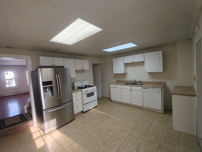 509 Hallstead St #509 - Photo 3 of 19