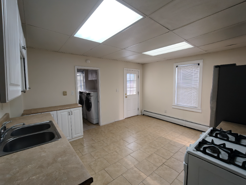 509 Hallstead St #509 - Photo 5 of 19