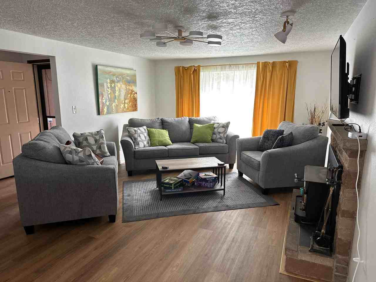 3102 Northeast 98th Avenue - Photo 5 of 13