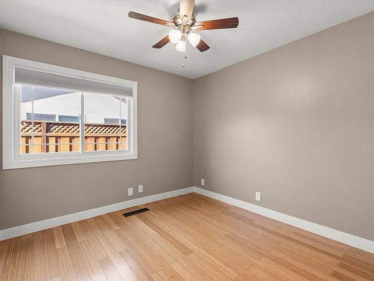 7330 Wren Ave - Photo 3 of 18