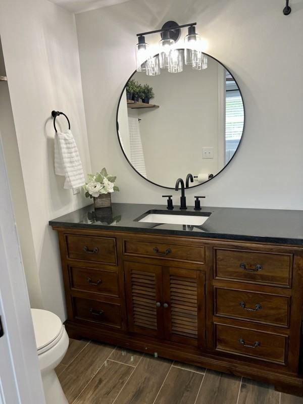 736 Everett Rd - Photo 3 of 11