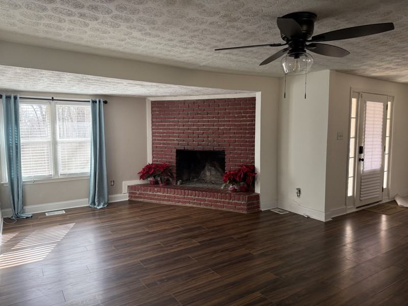 6930 Dogwood Ln - Photo 2 of 18