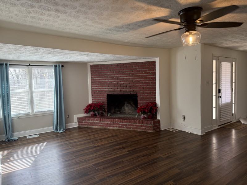 6930 Dogwood Ln - Photo 4 of 18