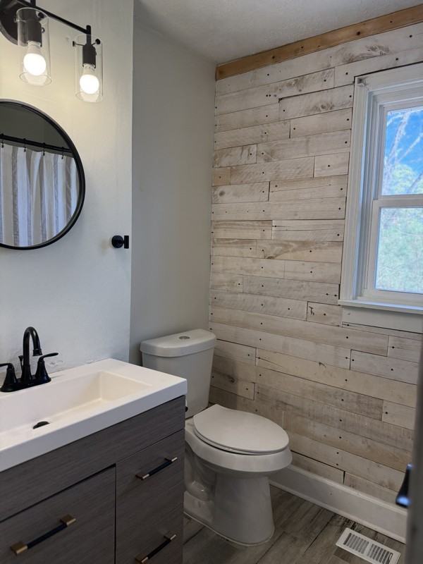 6930 Dogwood Ln - Photo 6 of 18