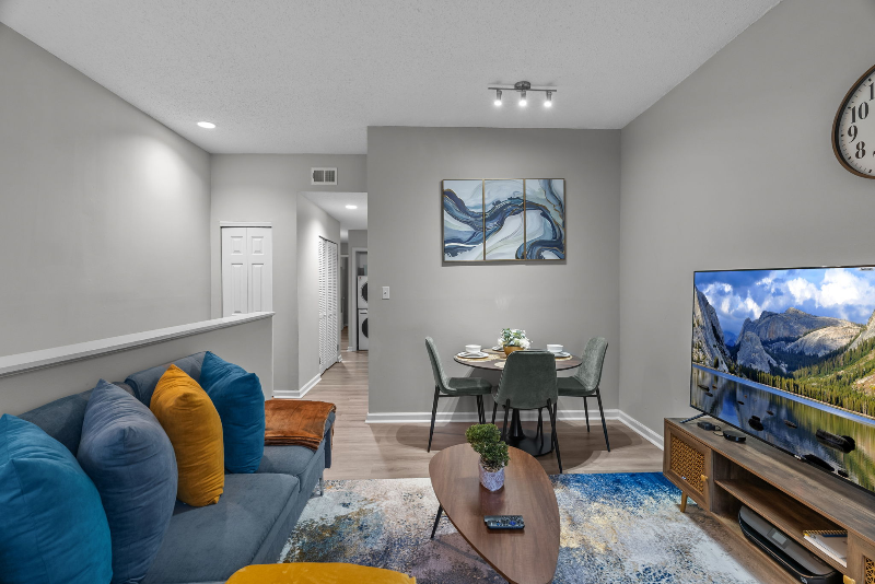 4341A Swan Ave #4341A - Photo 2 of 9