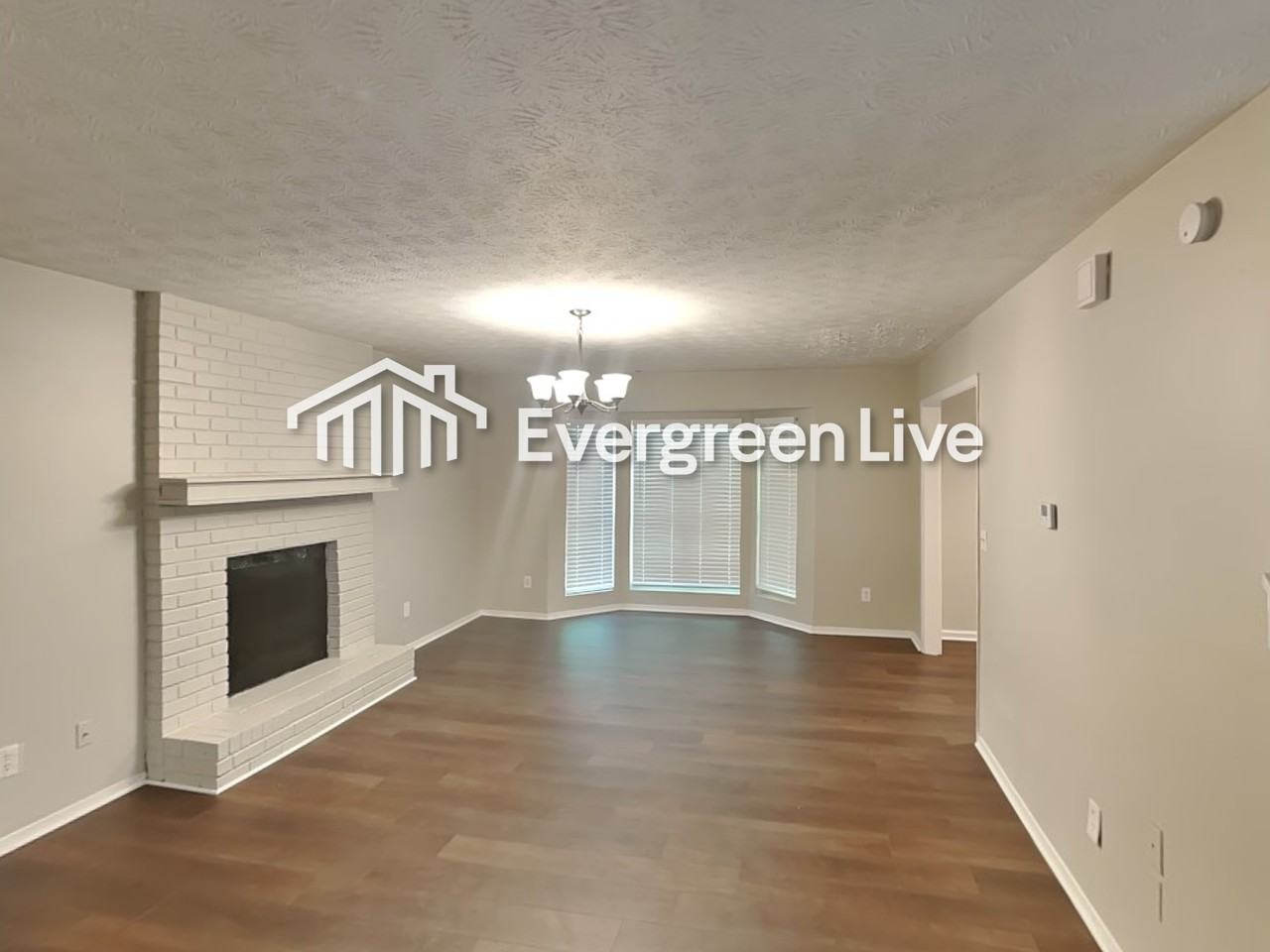 6165 Dana Ct - Photo 2 of 18