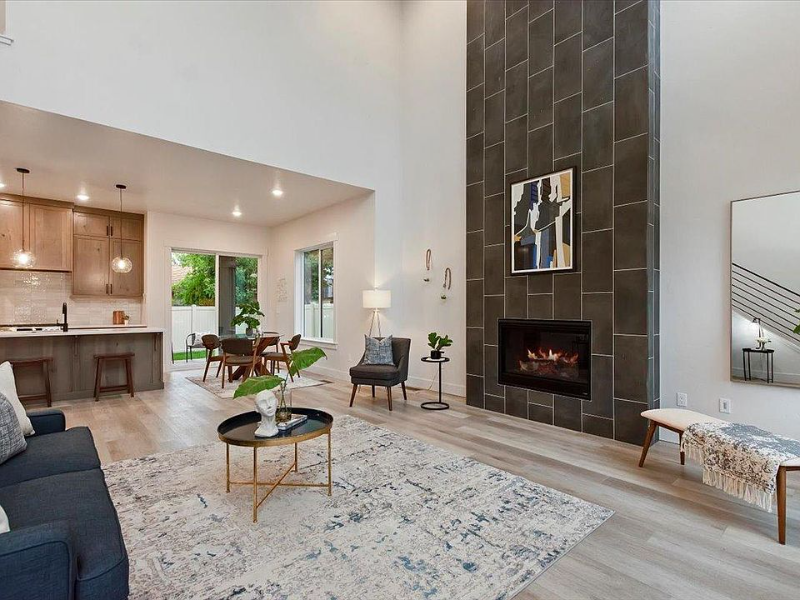 1720 W Howe St - Photo 7 of 17