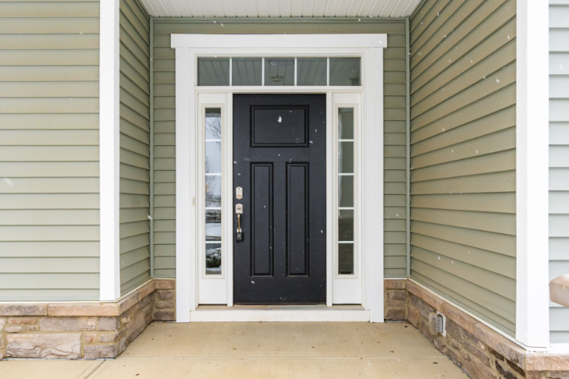 5609 Jessica Ln E - Photo 6 of 43