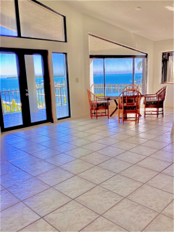 232 Tarpon St - Photo 7 of 14