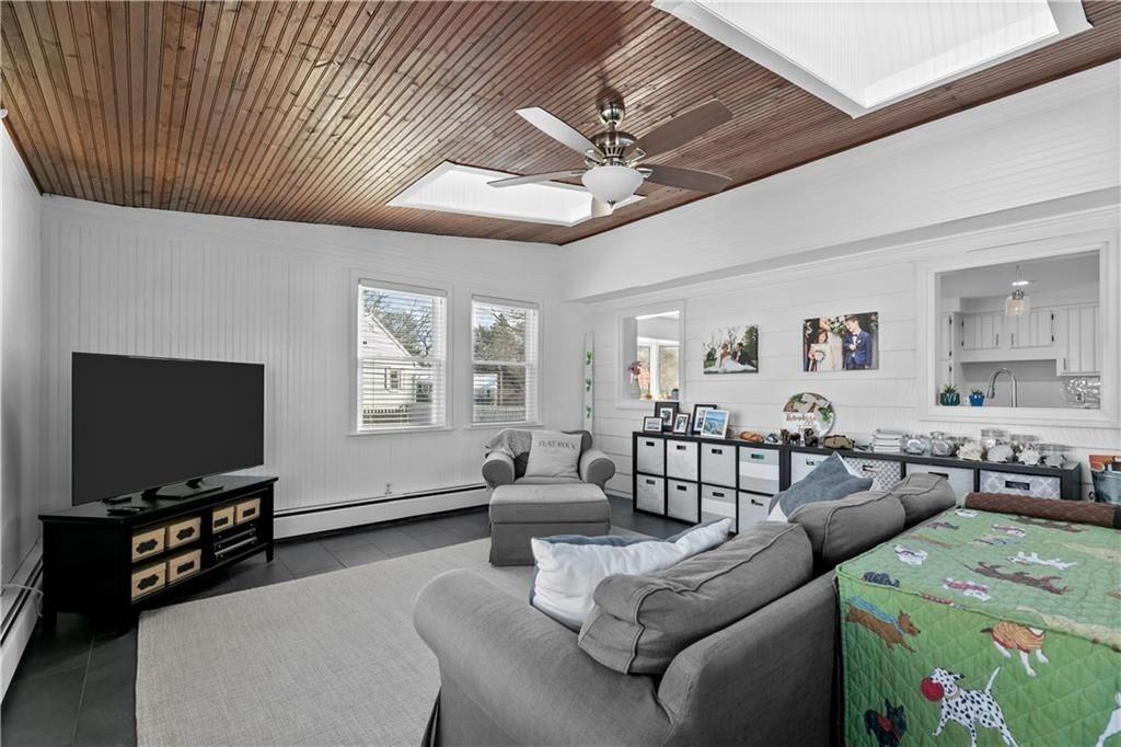 84 Birchwood Dr - Photo 7 of 19