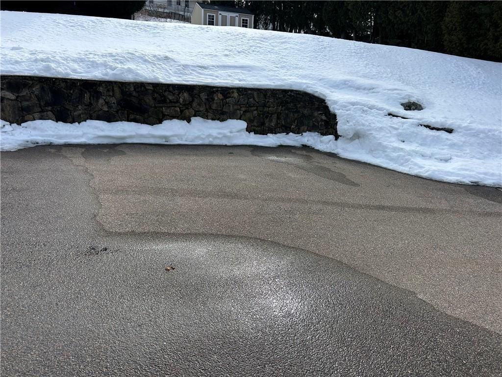 103 Oak St ##2 - Photo 4 of 14