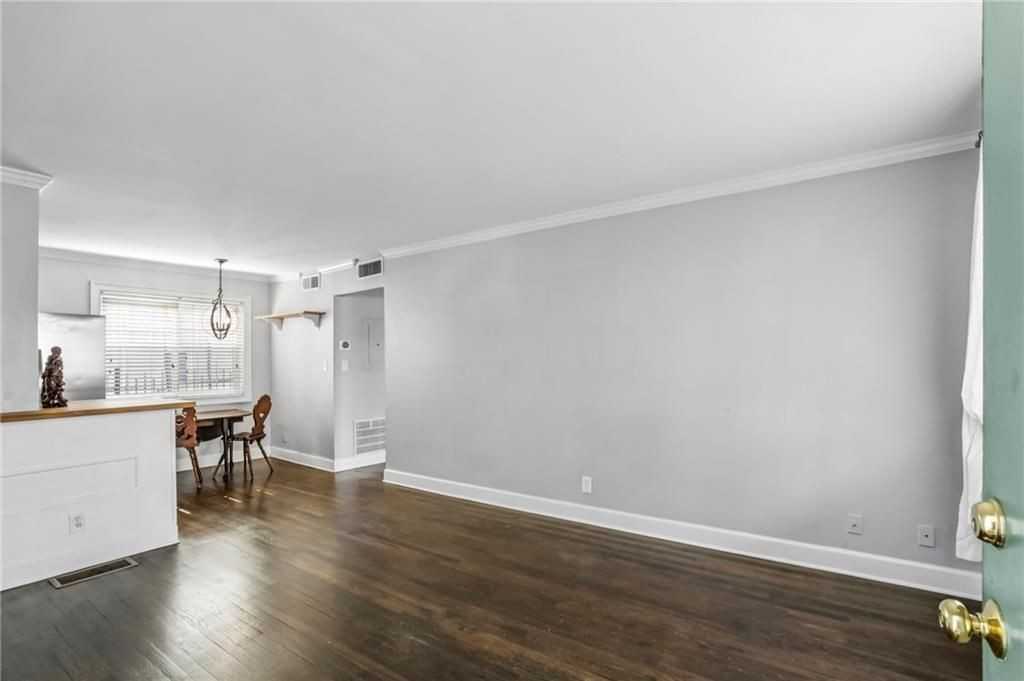 1988 Wellbourne Dr Ne ##6 - Photo 6 of 15