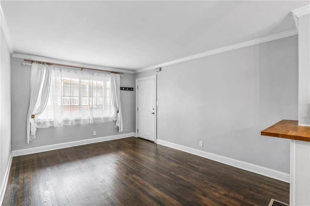 1988 Wellbourne Dr Ne ##6 - Photo 7 of 15