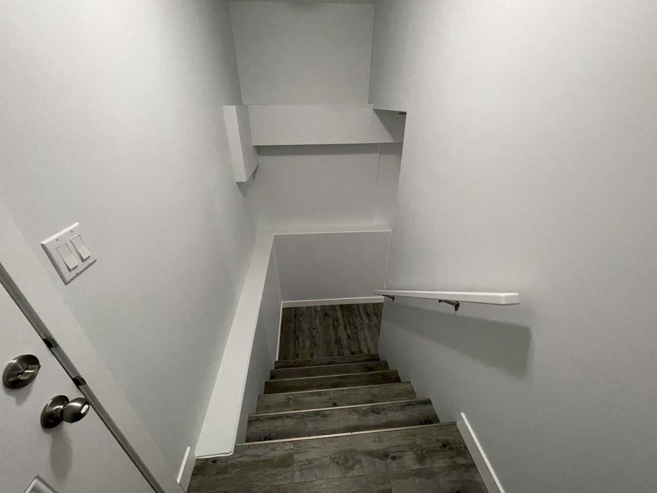 2 Bedroom | 1 Bathroom | Lower Unit 728 Feheregyhazi Blvd - Photo 2 of 16