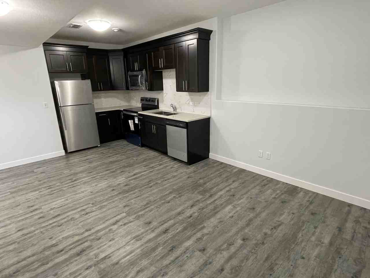 2 Bedroom | 1 Bathroom | Lower Unit 728 Feheregyhazi Blvd - Photo 4 of 16