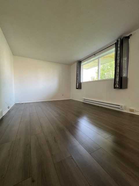 2 Bedroom | 1 Bathroom | Lower Unit 2610 7th Street East - Photo 3 of 19