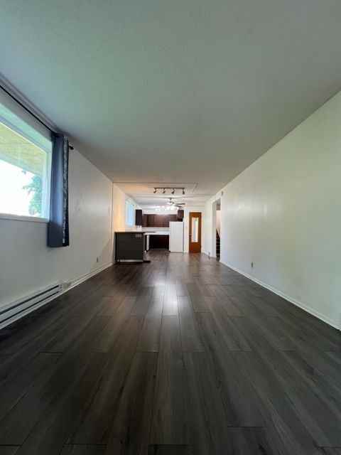 2 Bedroom | 1 Bathroom | Lower Unit 2610 7th Street East - Photo 5 of 19