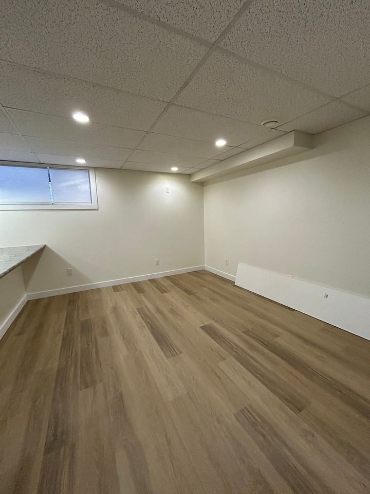 1536 Avenue G N - Photo 2 of 17