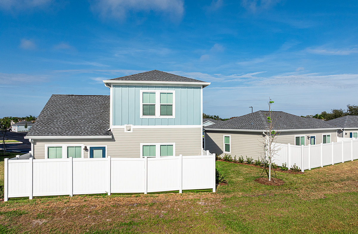 Villas at Venice - Photo 2 of 79