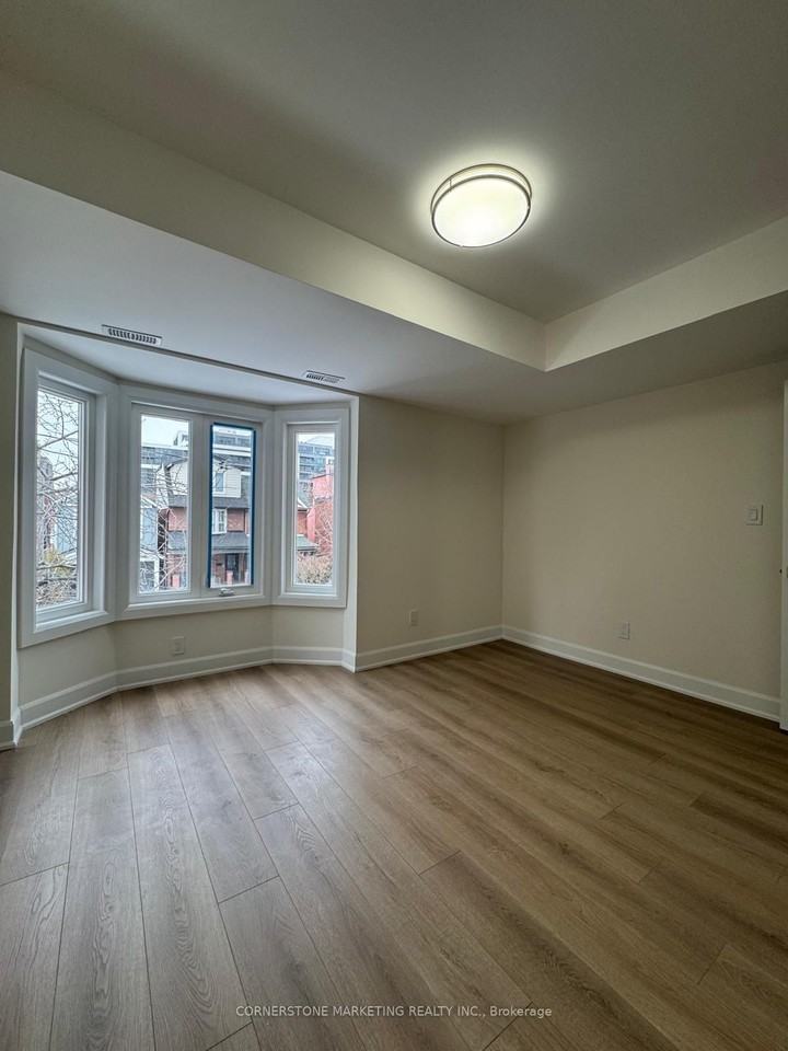 59 Melville Avenue - Photo 6 of 16